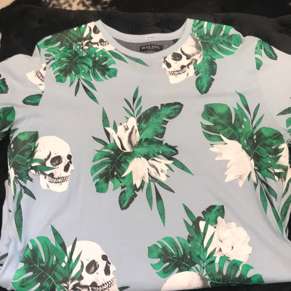 Skull Philodendron T-shirt
